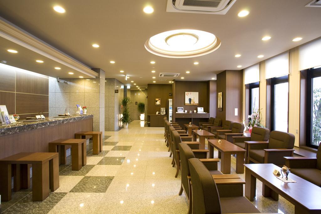 Hotel Route-Inn Omagari Ekimae Daisen  Экстерьер фото
